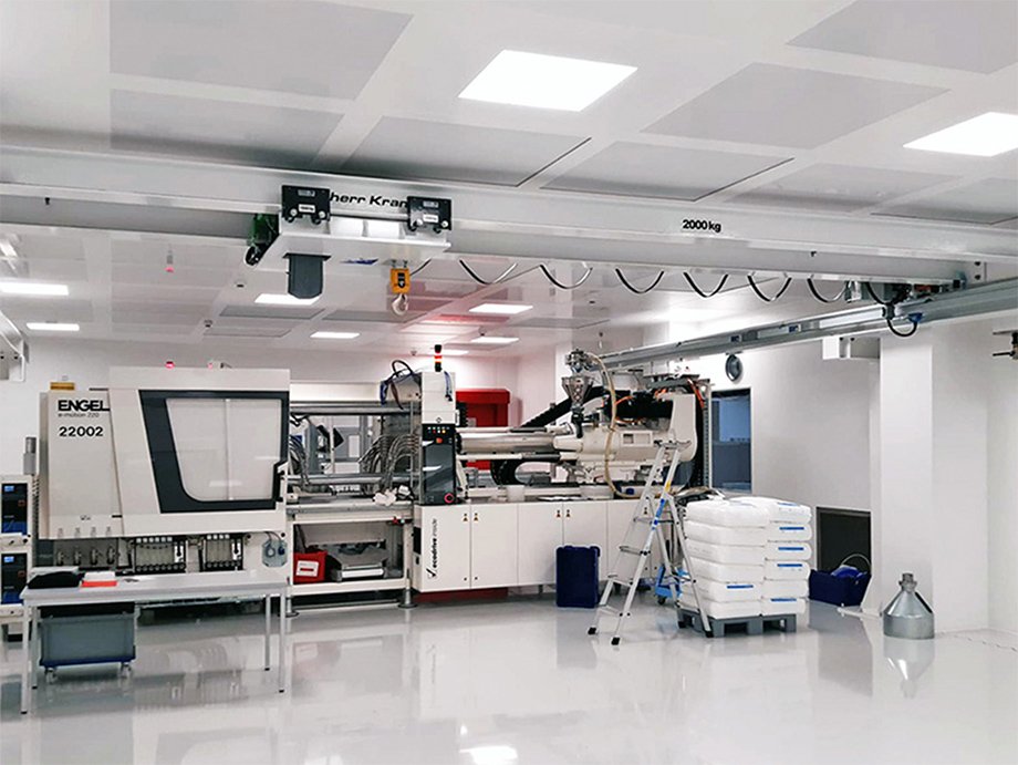 STAHL 潔淨室環鏈葫蘆解決方案